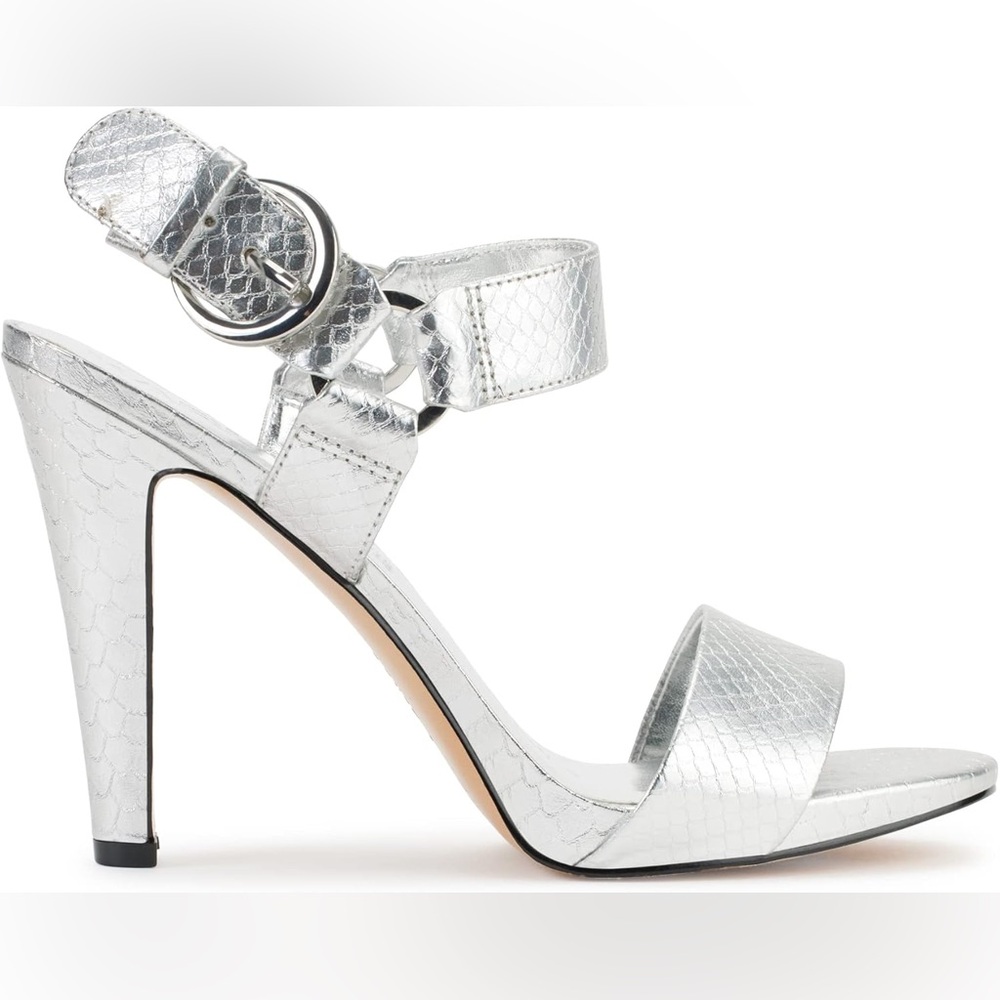 Size 9.5M Karl Lagerfeld Cieone Textured Silver Sandal Heel